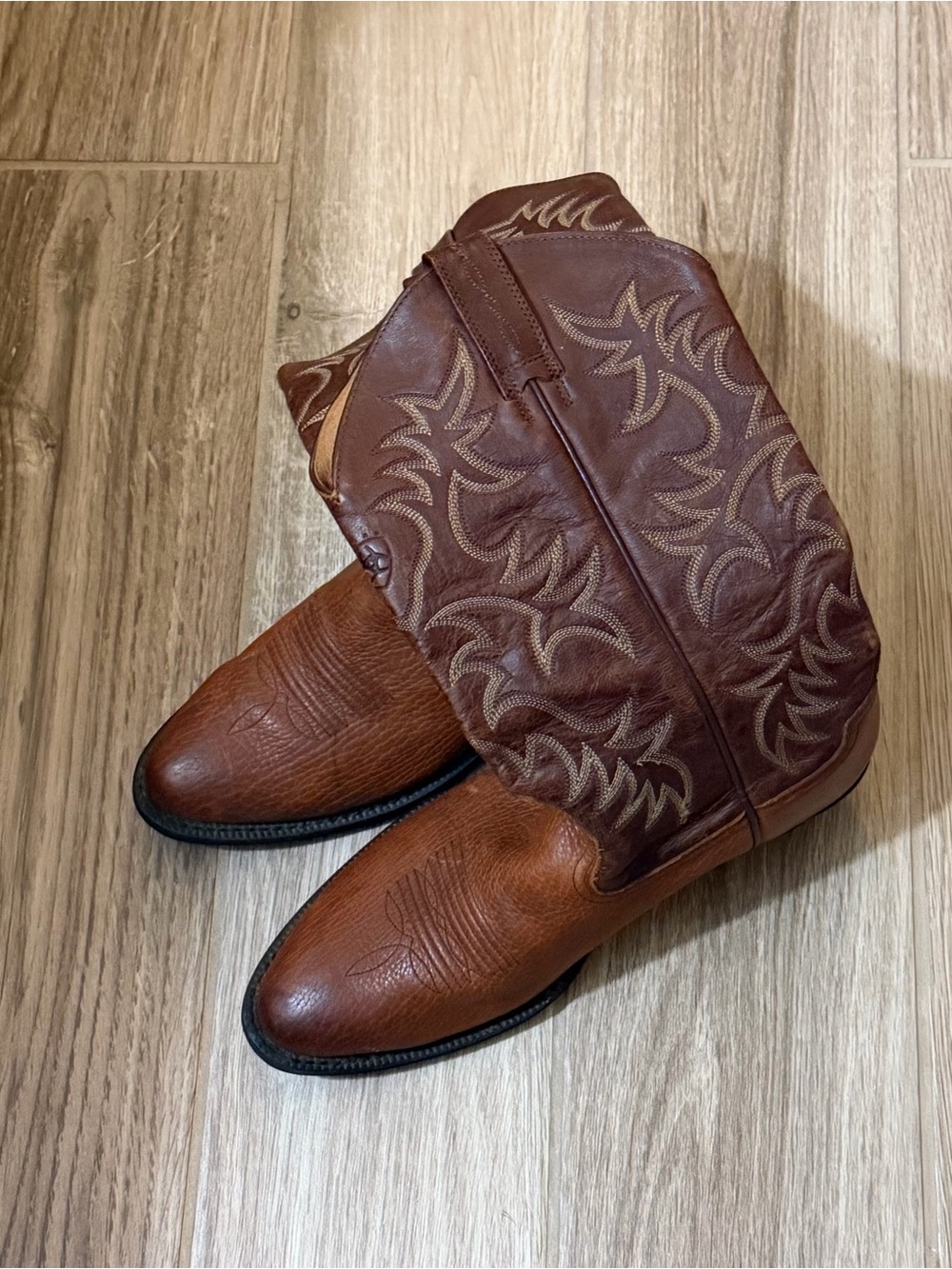 Ariat Brown Tan Men’s Western Heritage R-Toe Cowboy Boots Size 8.5